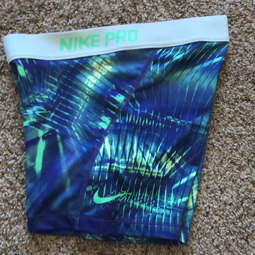 Nike dri-fit spandex